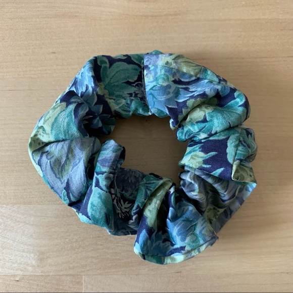 Handmade Floral Scrunchie - Picture 2 of 3